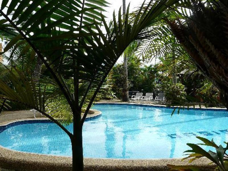 Oasis Inn Apartments Cairns Extérieur photo