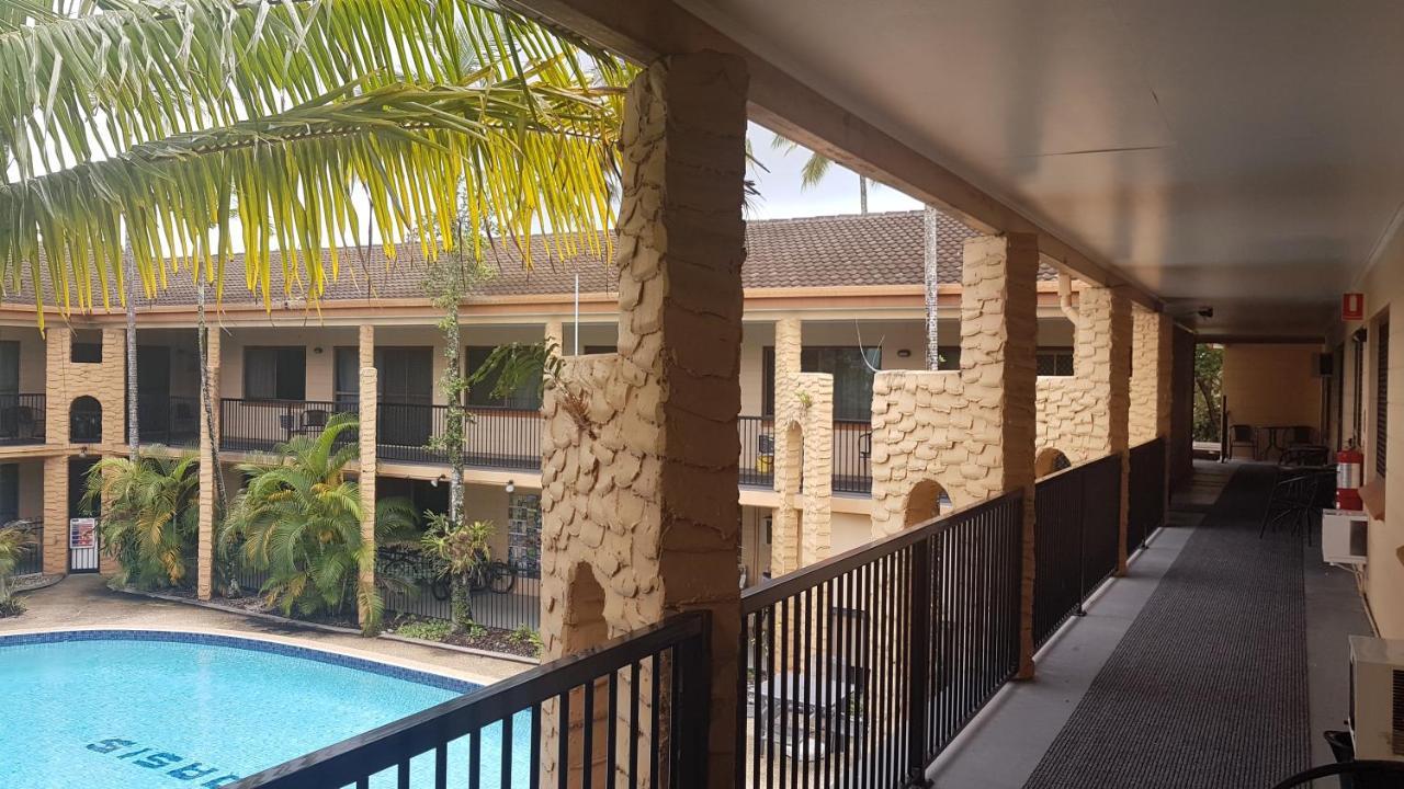 Oasis Inn Apartments Cairns Extérieur photo